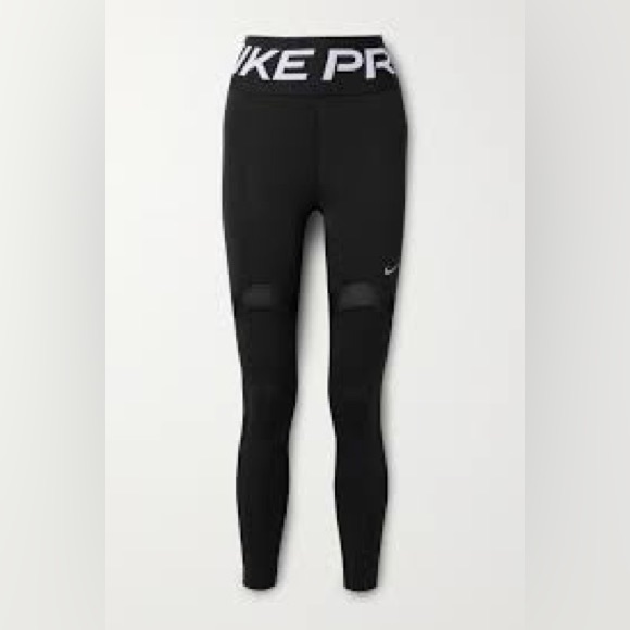 IN search of Nike Pro stealth Leggings - Picture 2 of 4